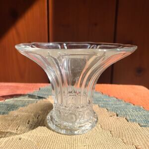 EAPG Antique Bryce Higbee Glass Sweet Pea Flared Vase - Gala Hawai 1910